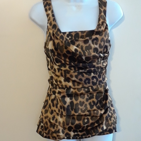 Express Tops - NWT Express blouse sz XS